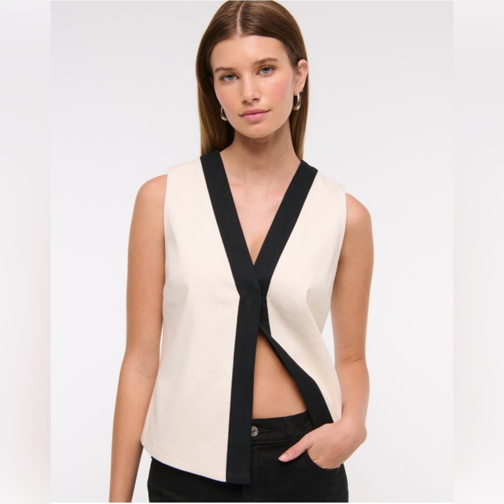 Abercrombie & Fitch Linen Blend Vest Small NWT